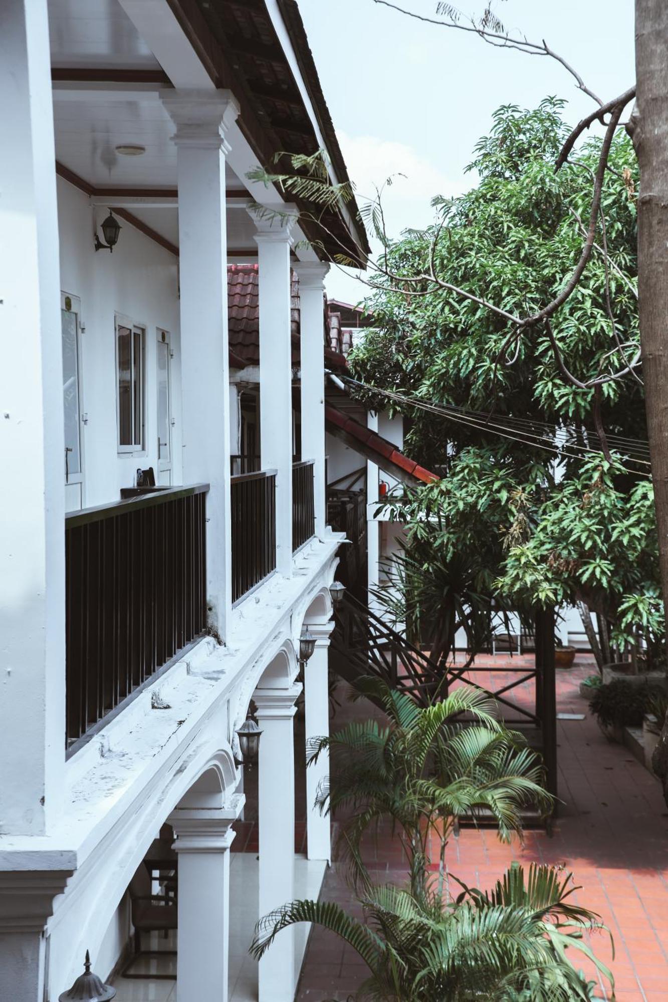 Vientiane Garden Villa Hotel And Coffee Exterior foto